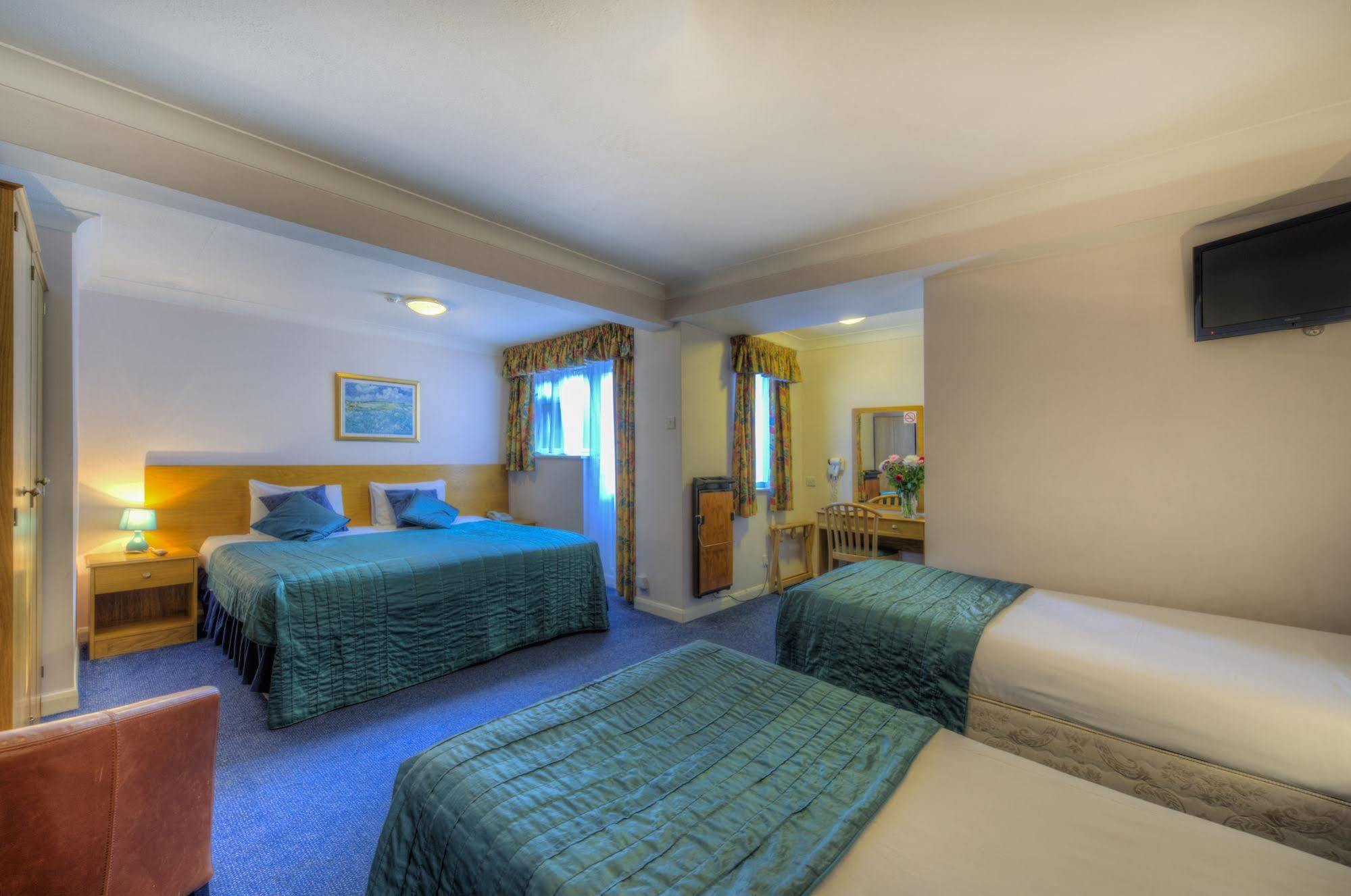 Flexistay Reading West Aparthotel - With Communal Kitchen Use Экстерьер фото