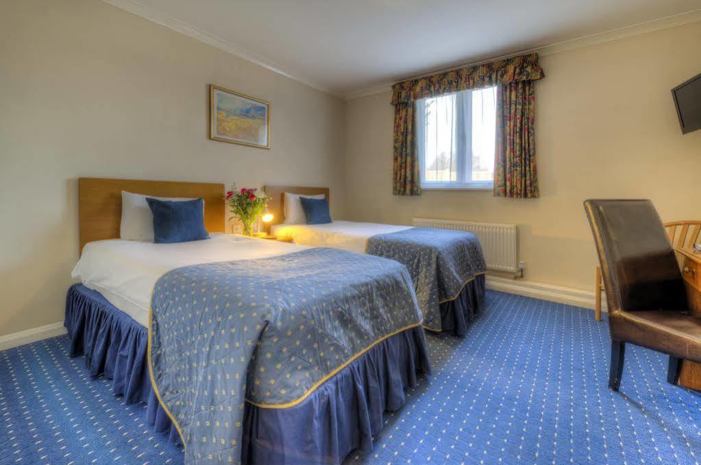 Flexistay Reading West Aparthotel - With Communal Kitchen Use Экстерьер фото